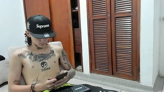 StraightBoy Nick online show from 03/16/26, 01:02