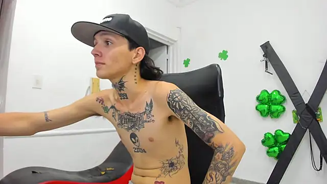 StraightBoy Nick online show from 03/28/26, 09:27