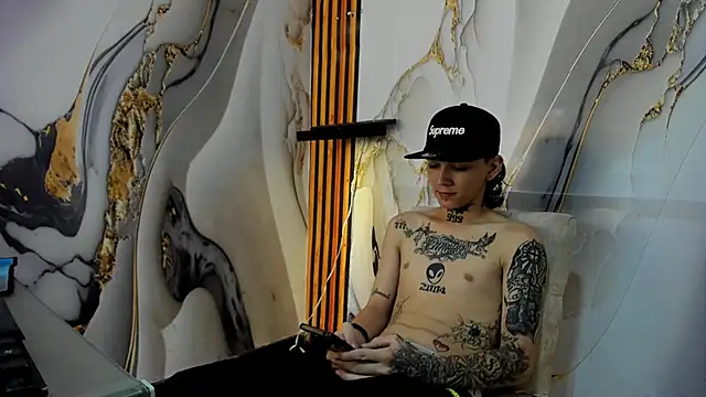 StraightBoy Nick online show from 02/26/26, 08:03