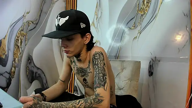 StraightBoy Nick online show from 11/09/25, 03:10