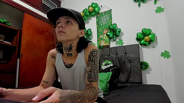 StraightBoy Nick online show from 03/31/26, 06:26