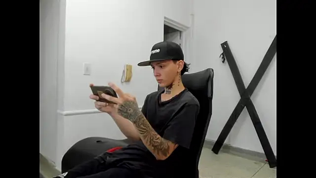 StraightBoy Nick online show from 05/07/26, 09:07