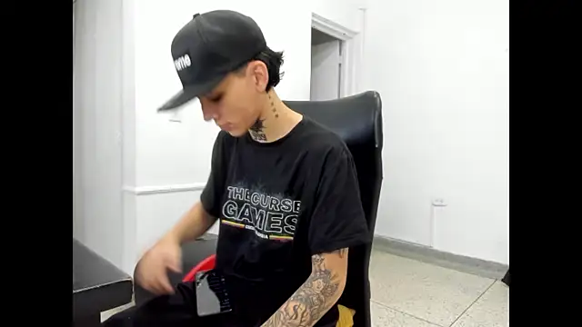 StraightBoy Nick online show from 05/01/26, 09:09