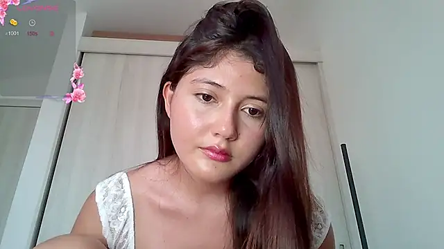 Snapshot of amy_innocent_1 chatting on 07/15/26, 05:31 amy innocent 1 online show from 07/15/26, 05:31