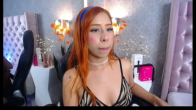 laila stilwiills online show from 02/12/26, 05:29