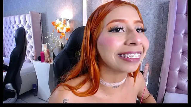 laila stilwiills online show from 02/11/26, 04:56