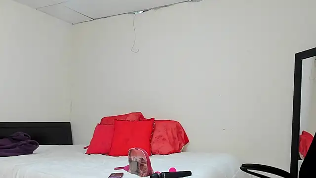 MariamCastiblanco online show from 03/11/26, 02:55