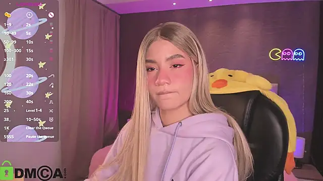 Arinextdoor online show from 09/25/25, 10:27