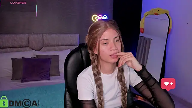 Arinextdoor online show from 01/15/26, 03:10