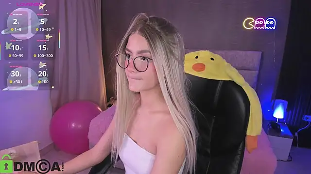 Arinextdoor online show from 11/08/25, 11:52