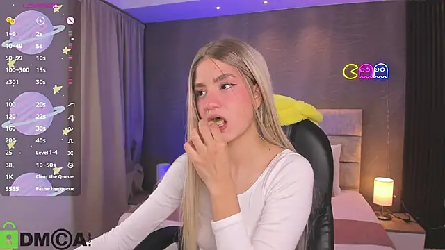 Arinextdoor online show from 09/11/25, 08:53