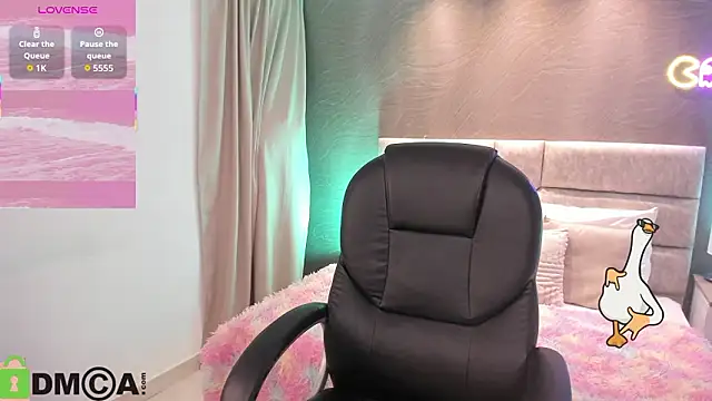 Arinextdoor online show from 02/22/26, 03:53