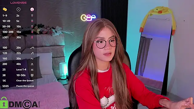 Arinextdoor online show from 12/22/25, 05:51