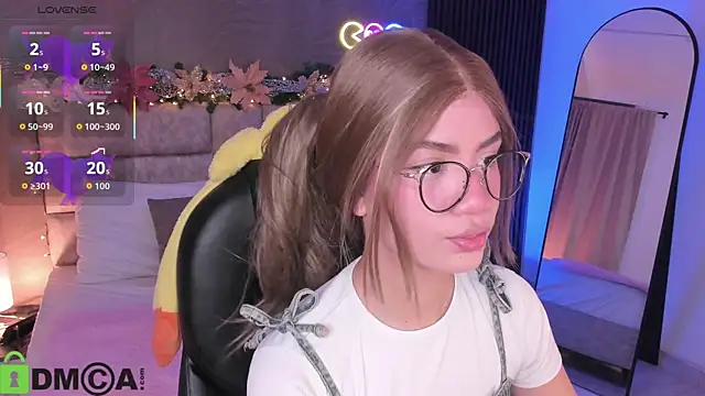 Arinextdoor online show from 12/03/25, 08:19