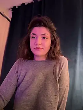 ScarletBloom  online show from 02/21/26, 06:10