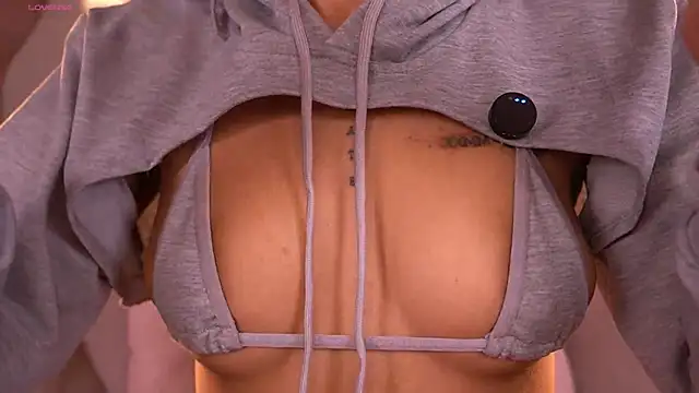 violeth     online show from 12/19/25, 01:13