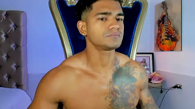 antonio  444 online show from 01/17/26, 08:51