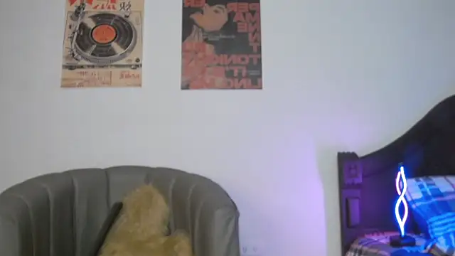 CoralieBronson online show from 02/26/26, 01:27