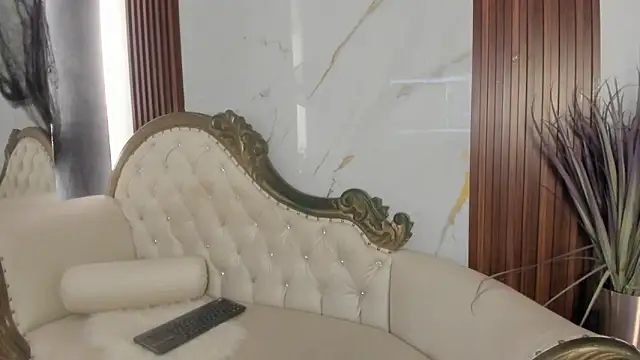 CoralieBronson online show from 10/18/25, 09:00