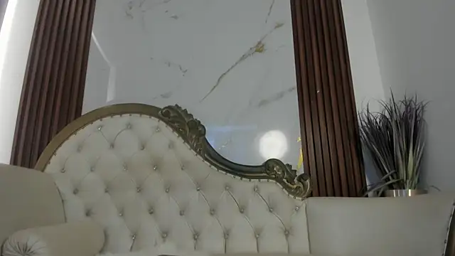 CoralieBronson online show from 10/05/25, 12:40