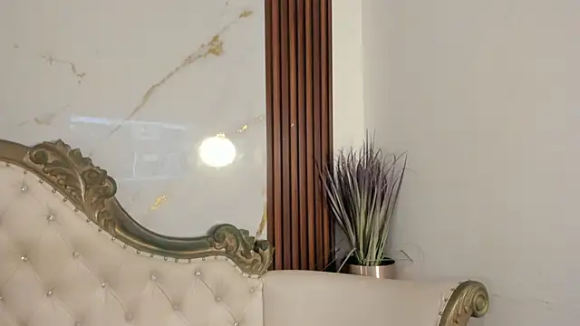 CoralieBronson online show from 09/18/25, 08:01