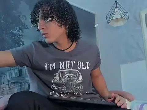 Xfire boy69 online show from 11/14/25, 02:43