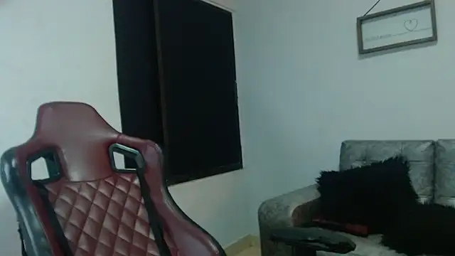 Xfire boy69 online show from 10/25/25, 09:26