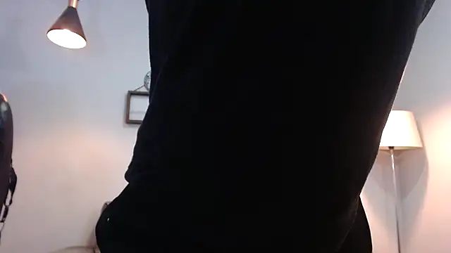 Xfire boy69 online show from 11/28/25, 02:50