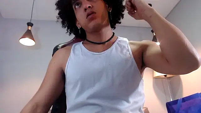 Xfire boy69 online show from 11/17/25, 02:21