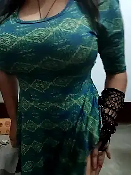 hot grieal1 online show from 11/19/25, 12:21