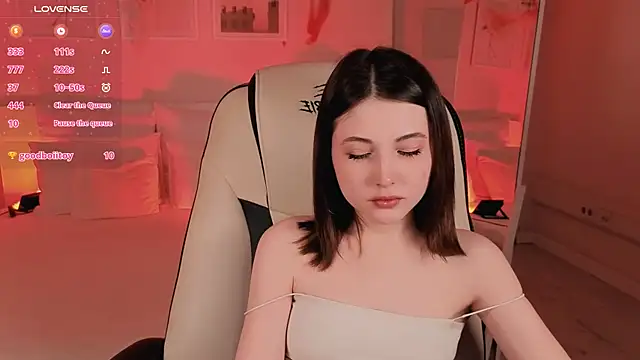 Kimmie shine online show from 11/11/25, 01:06