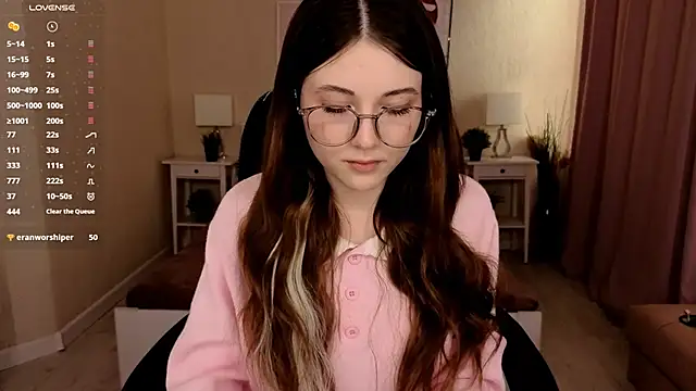 Kimmie shine online show from 04/09/26, 08:53