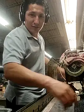 Zetaloco26 online show from 10/03/25, 02:37