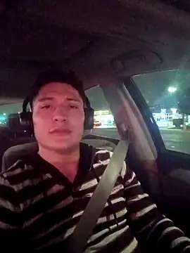 Zetaloco26 online show from 10/21/25, 04:01