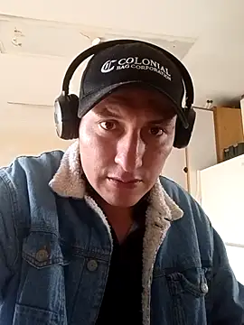 Zetaloco26 online show from 11/01/25, 07:52