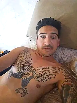 bigandstrong2217 online show from 09/26/25, 03:52