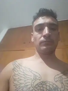 bigandstrong2217 online show from 04/17/26, 01:52