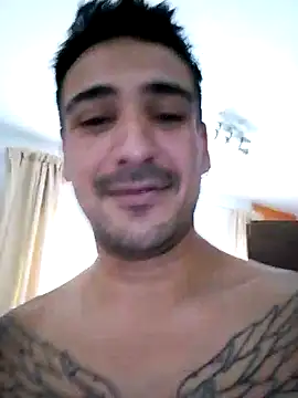 bigandstrong2217 online show from 10/26/25, 10:10