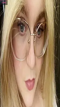 Snapshot of Monahosks chatting on 02/24/26, 05:36 Monahosks online show from 02/24/26, 05:36