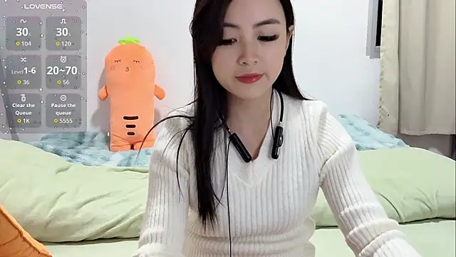 Yingbao-Baby online show from 12/04/25, 08:46