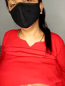 sofia-xy online show from 04/03/26, 12:22