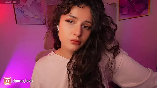 Snapshot of Dannaa_Lovs chatting on 05/21/26, 02:03 Dannaa Lovs online show from 05/21/26, 02:03