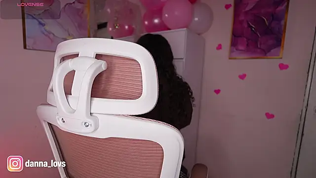 Dannaa Lovs online show from 02/16/26, 02:05