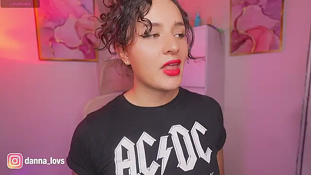 Dannaa Lovs online show from 11/12/25, 06:56