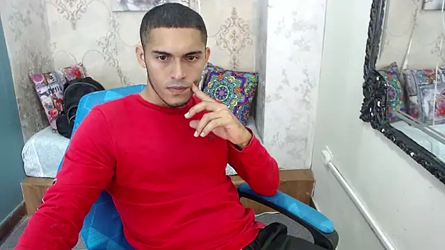 Snapshot of Derek_Storm_ chatting on 09/25/25, 02:50 Derek Storm online show from 09/25/25, 02:50