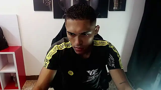 Derek Storm  online show from 11/08/25, 10:52