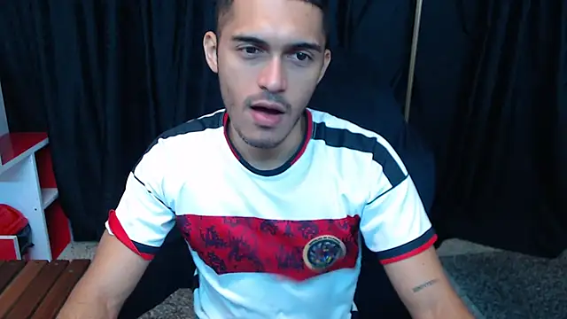 Derek Storm  online show from 11/21/25, 10:58