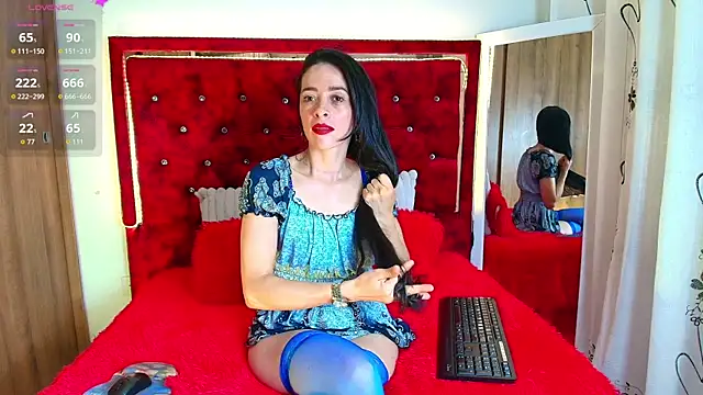 Sophia k Rk online show from 10/04/25, 12:01