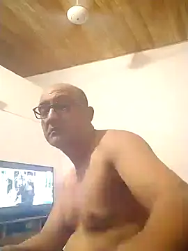 Snapshot of jorge406 chatting on 02/19/26, 02:52 jorge406 online show from 02/19/26, 02:52