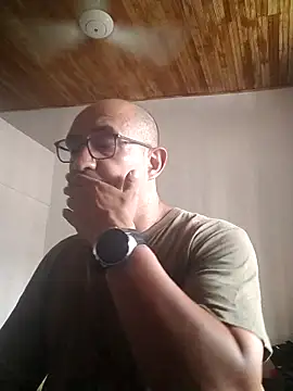 Snapshot of jorge406 chatting on 03/08/26, 05:27 jorge406 online show from 03/08/26, 05:27